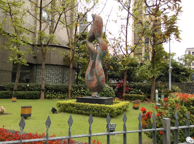 親愛的我把M8縮小了！HTC One mini 2實測