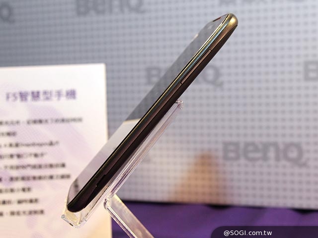 4G手機BenQ F5、T3發表 主打4倍感光、微笑自動拍照