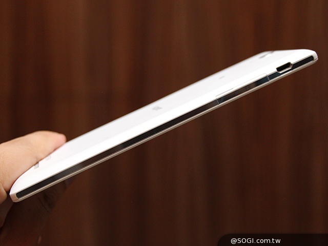 索尼Xperia C3自拍手機 前鏡頭5MP配閃光燈 台灣8月上市