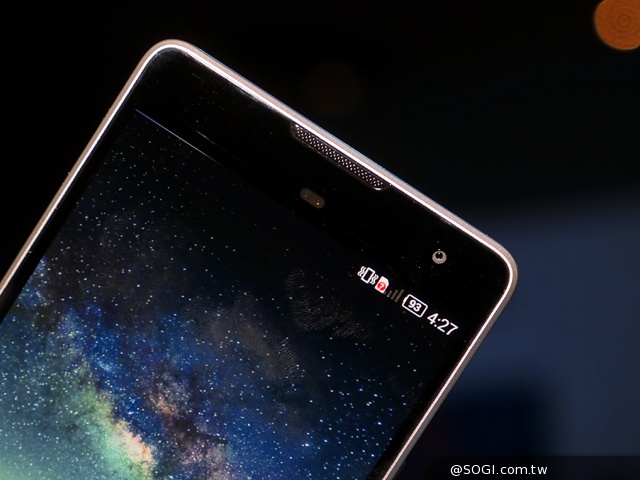 4G雙卡+驍龍801 努比亞Z7、Z7 max、Z7 mini動手玩 4G雙卡+驍龍801 努比亞Z7、Z7 max、Z7 mini動手玩