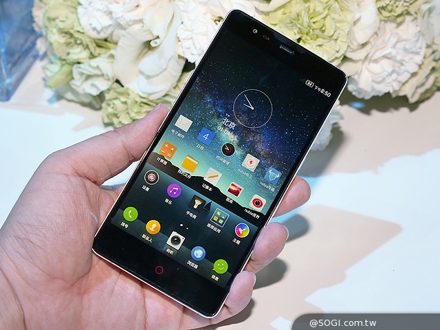 4G雙卡+驍龍801 努比亞Z7、Z7 max、Z7 mini動手玩 4G雙卡+驍龍801 努比亞Z7、Z7 max、Z7 mini動手玩
