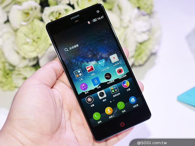 4G雙卡+驍龍801 努比亞Z7、Z7 max、Z7 mini動手玩 4G雙卡+驍龍801 努比亞Z7、Z7 max、Z7 mini動手玩