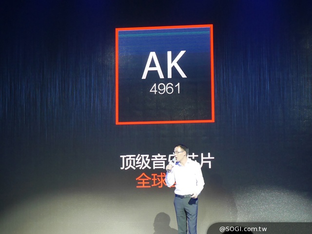 4G雙卡+驍龍801 努比亞Z7、Z7 max、Z7 mini動手玩 4G雙卡+驍龍801 努比亞Z7、Z7 max、Z7 mini動手玩