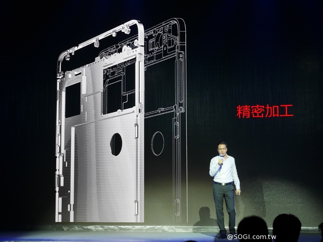 4G雙卡+驍龍801 努比亞Z7、Z7 max、Z7 mini動手玩 4G雙卡+驍龍801 努比亞Z7、Z7 max、Z7 mini動手玩