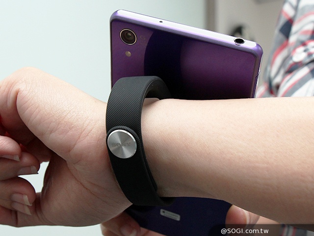 索尼智慧手環SmartBand SWR10 生活記錄好幫手 索尼智慧手環SmartBand SWR10 生活記錄好幫手