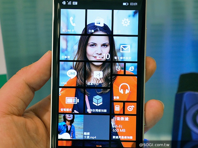 NOKIA Lumia 930登台 單機18900中華獨賣