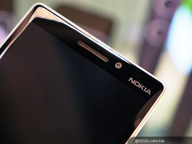 NOKIA Lumia 930登台 單機18900中華獨賣