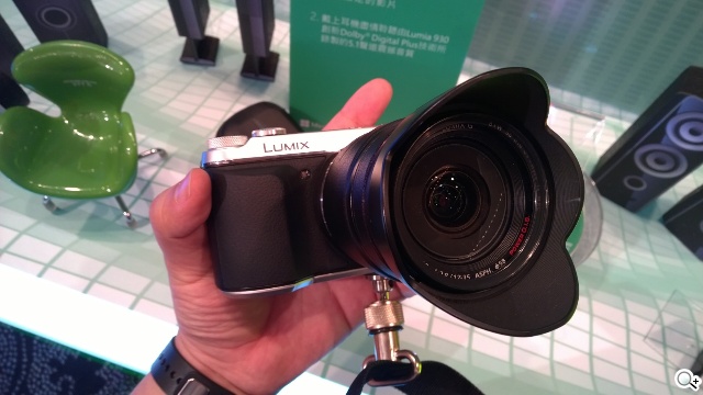 NOKIA Lumia 930登台 單機18900中華獨賣