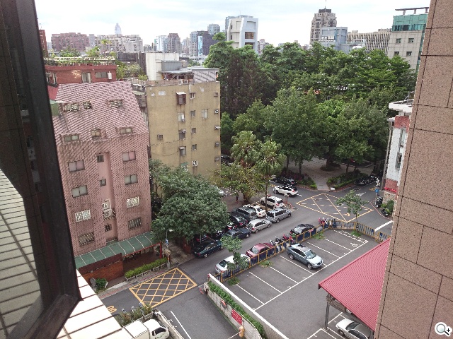 5吋防水機Sony Xperia Z2a 支援台灣4G全頻