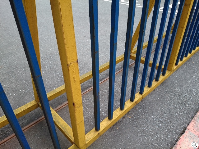 5吋防水機Sony Xperia Z2a 支援台灣4G全頻