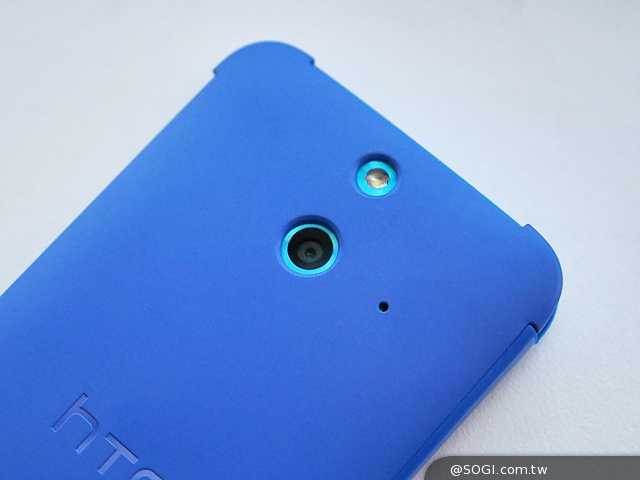 HTC One(E8)單機14900元 8/31前買就送五月天背蓋