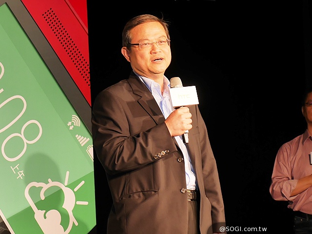 HTC One(E8)單機14900元 8/31前買就送五月天背蓋