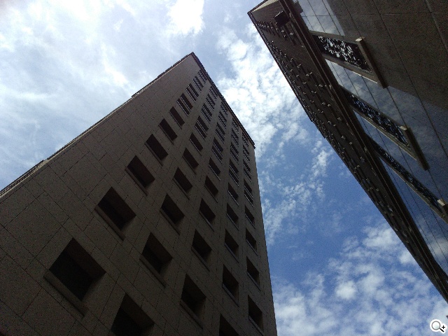 5.3吋纖薄時尚4G手機 Sony Xperia T3