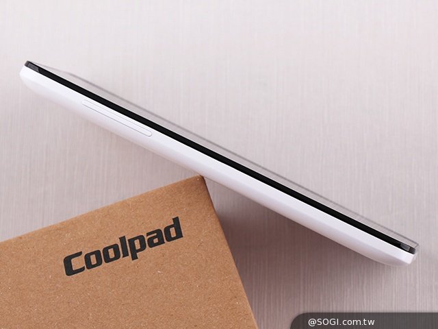 5吋MTK八核雙卡手機 酷派大神F1低價襲台