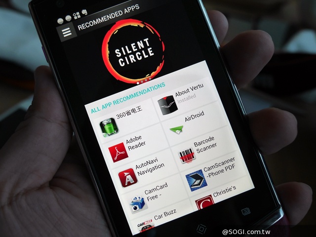 威圖最強奢華智慧機 Vertu Signature Touch動手玩