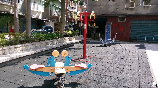 5吋MTK八核雙卡手機 酷派大神F1低價襲台