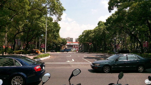 5吋MTK八核雙卡手機 酷派大神F1低價襲台