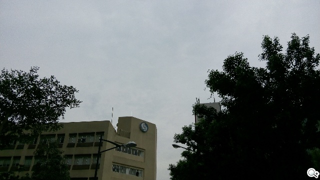 5吋MTK八核雙卡手機 酷派大神F1低價襲台