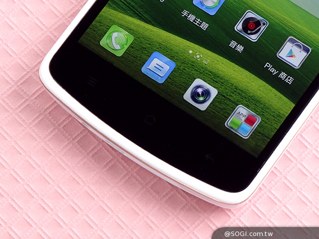 5吋4G手機OPPO N1 mini 翻轉相機輕鬆拍