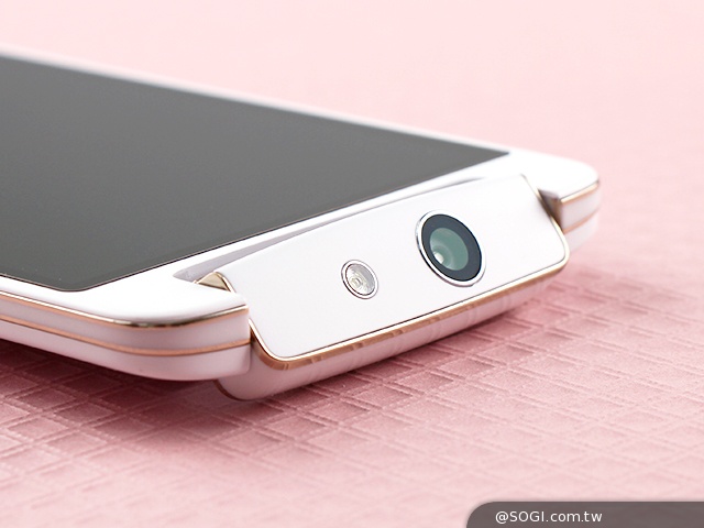 5吋4G手機OPPO N1 mini 翻轉相機輕鬆拍