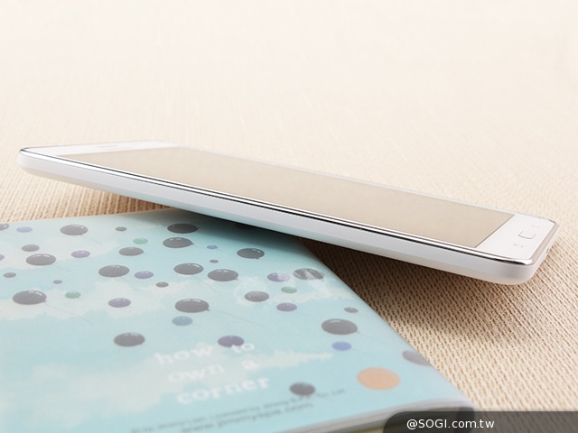 三星Tab 4 7.0 LTE 萬元有找的全頻4G小平板