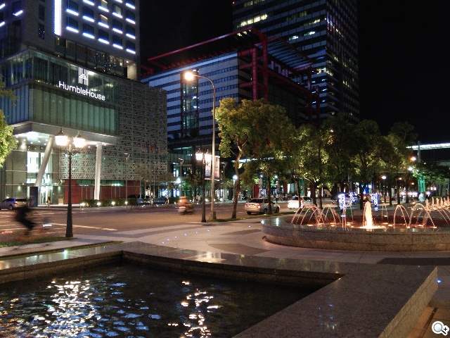 5吋4G手機OPPO N1 mini 翻轉相機輕鬆拍