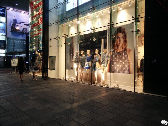 5吋4G手機OPPO N1 mini 翻轉相機輕鬆拍