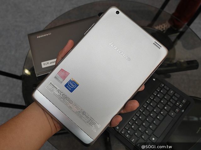 聯想Miix 2與Yoga Tablet 10 HD+應用展首賣 搶先動手玩【2014電腦應用展】
