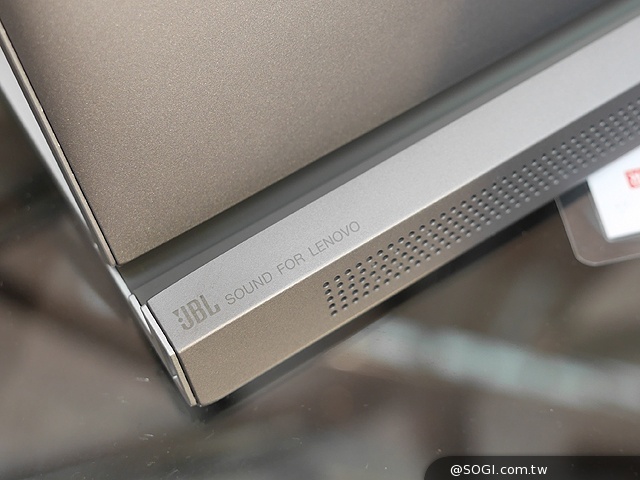 聯想Miix 2與Yoga Tablet 10 HD+應用展首賣 搶先動手玩【2014電腦應用展】