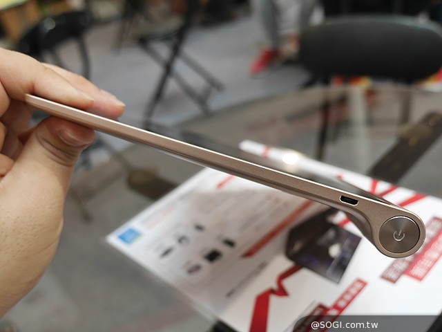 聯想Miix 2與Yoga Tablet 10 HD+應用展首賣 搶先動手玩【2014電腦應用展】