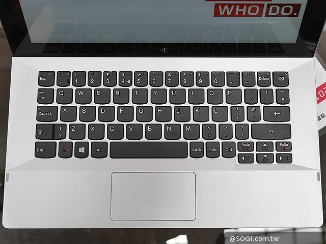 聯想Miix 2與Yoga Tablet 10 HD+應用展首賣 搶先動手玩【2014電腦應用展】