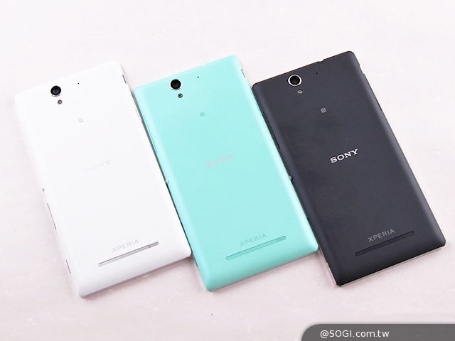 索尼4G全頻自拍手機Xperia C3 玩美彩妝新體驗