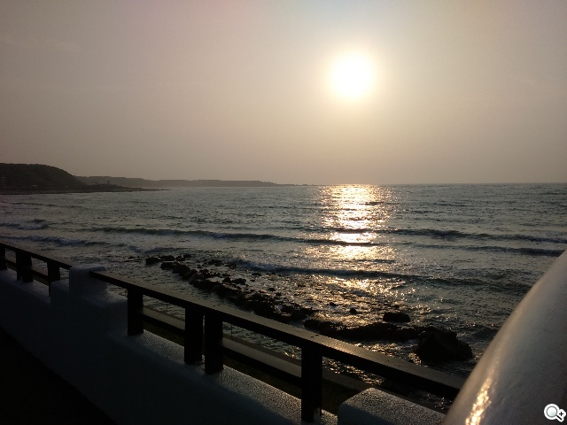 索尼4G全頻自拍手機Xperia C3 玩美彩妝新體驗