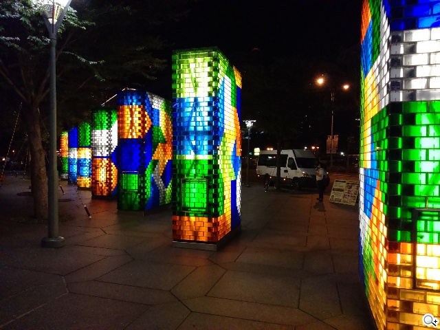 索尼4G全頻自拍手機Xperia C3 玩美彩妝新體驗