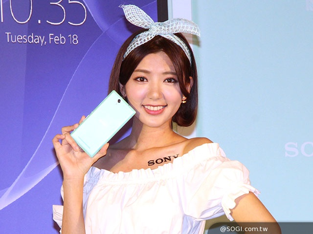 索尼4G全頻自拍機Xperia C3 單機9900元搶市