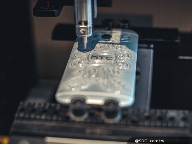 HTC推出One M8 x PHUNK特別版 限量64台只送不賣