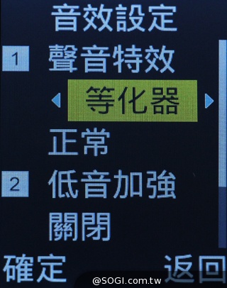 MOBIA M500雙卡摺疊功能機 娛樂、實用兼具 MOBIA M500雙卡摺疊功能機 娛樂、實用兼具