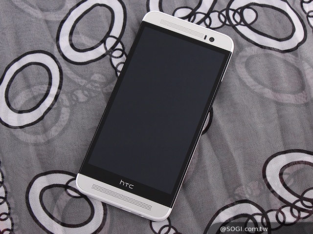 M8塑膠平價款 潮流旗艦HTC One E8實測