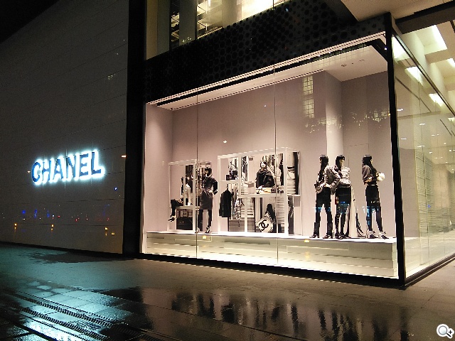 主打夜拍的5吋纖薄4G手機OPPO R3