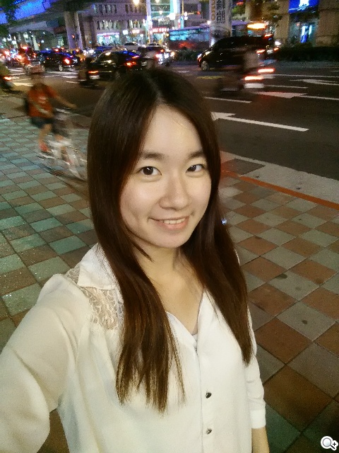 主打夜拍的5吋纖薄4G手機OPPO R3