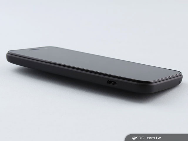 小資新選 入門4G手機TWM Amazing X1 小資新選 入門4G手機TWM Amazing X1