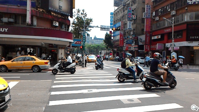 7吋雙卡通話平板 ASUS Fonepad 7 FE375CG實測 7吋雙卡通話平板 ASUS Fonepad 7 FE375CG實測