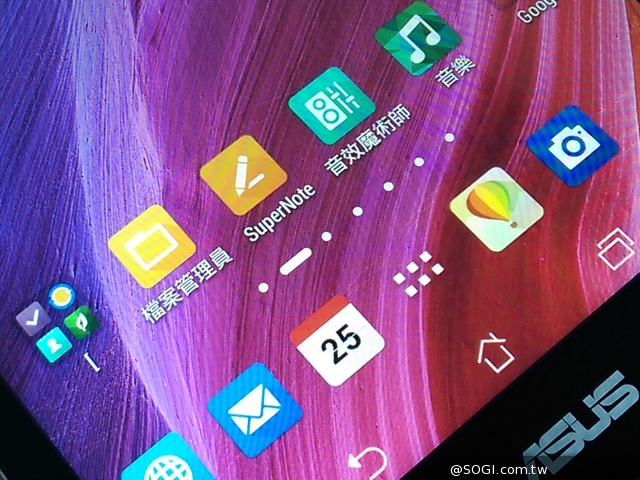 纖薄8吋平板 ASUS MeMO Pad 8 ME181C 纖薄8吋平板 ASUS MeMO Pad 8 ME181C