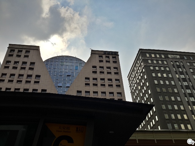 輕薄、強悍、美型！SAMSUNG GALAXY Tab S 8.4實測