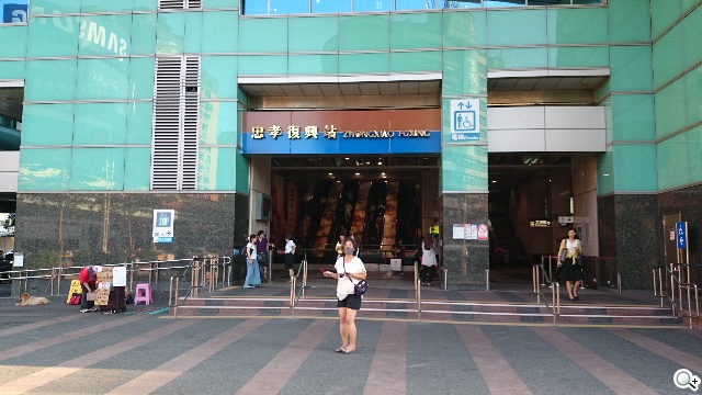 台北市趴趴走！4G小旅行with全頻Sony Z2a