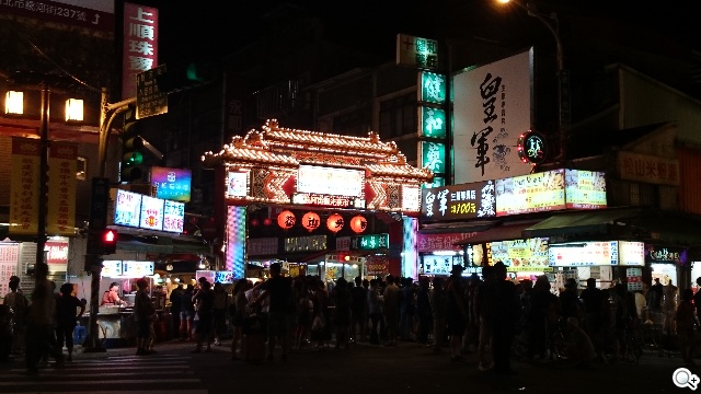 台北市趴趴走！4G小旅行with全頻Sony Z2a