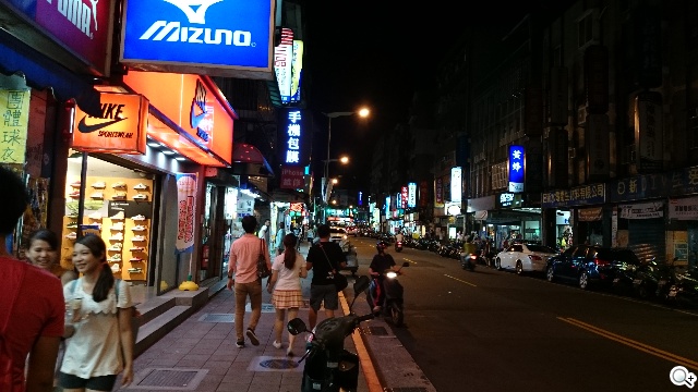 台北市趴趴走！4G小旅行with全頻Sony Z2a