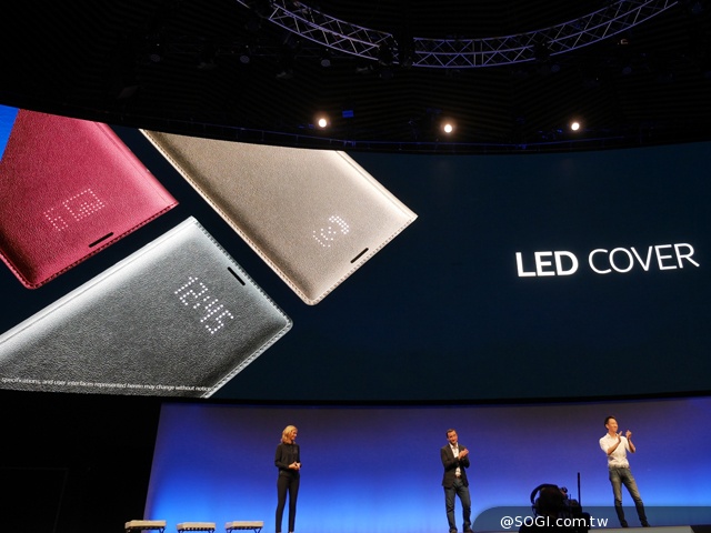 搶先動手玩!SAMSUNG GALAXY Note 4新旗艦報到【IFA 2014】 搶先動手玩!SAMSUNG GALAXY Note 4新旗艦報到【IFA 2014】