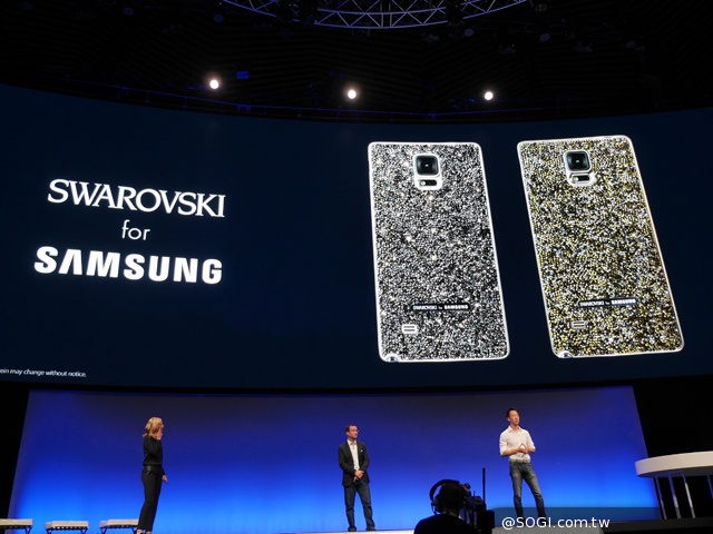 搶先動手玩!SAMSUNG GALAXY Note 4新旗艦報到【IFA 2014】 搶先動手玩!SAMSUNG GALAXY Note 4新旗艦報到【IFA 2014】