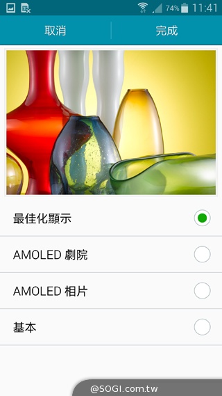 搶先動手玩!SAMSUNG GALAXY Note 4新旗艦報到【IFA 2014】 搶先動手玩!SAMSUNG GALAXY Note 4新旗艦報到【IFA 2014】